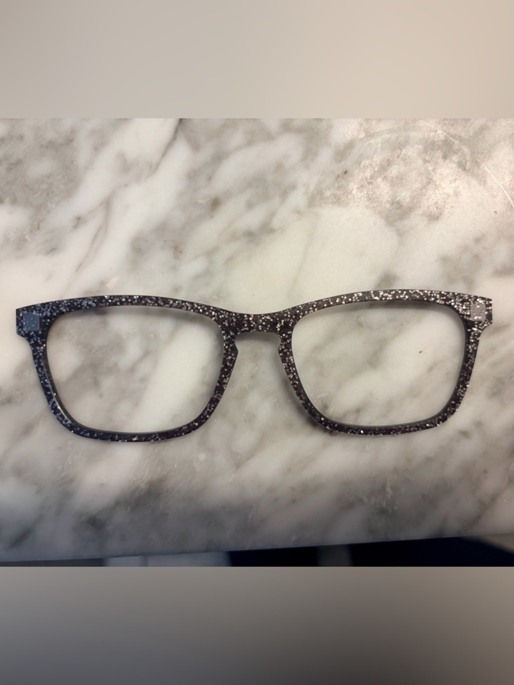 Pair black glitter topper for Casper